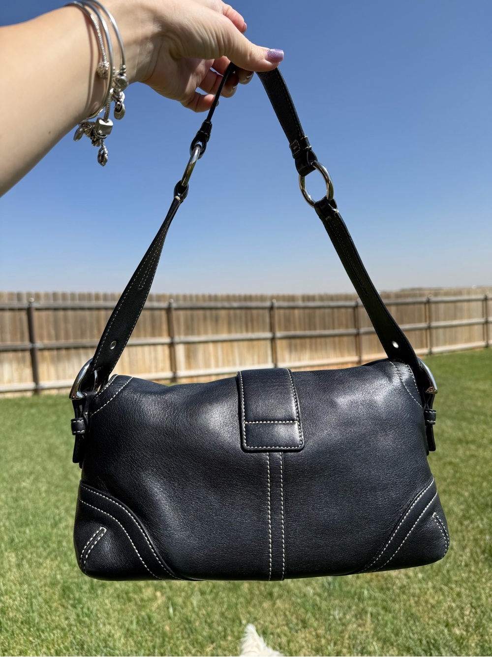 Coach Soho with Pockets Black Leather Shoulder Bag Silver Hardware Style #3653 - Picture 4 of 12